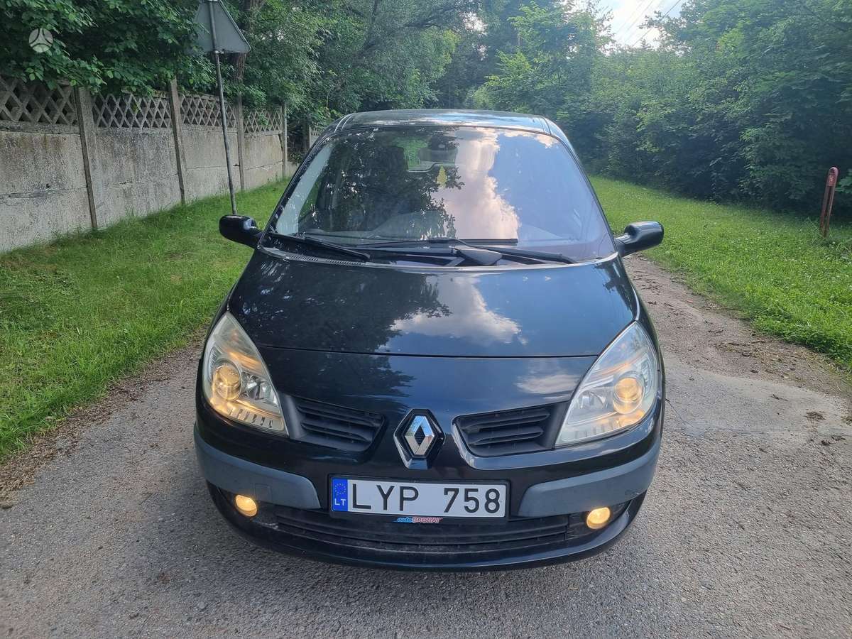 Renault Scenic 2007 — rear view