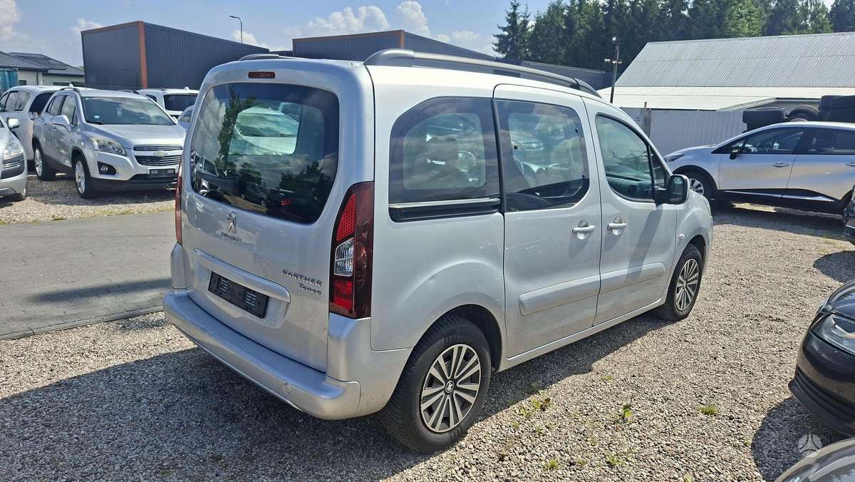 Peugeot Partner 2012 — photo 7