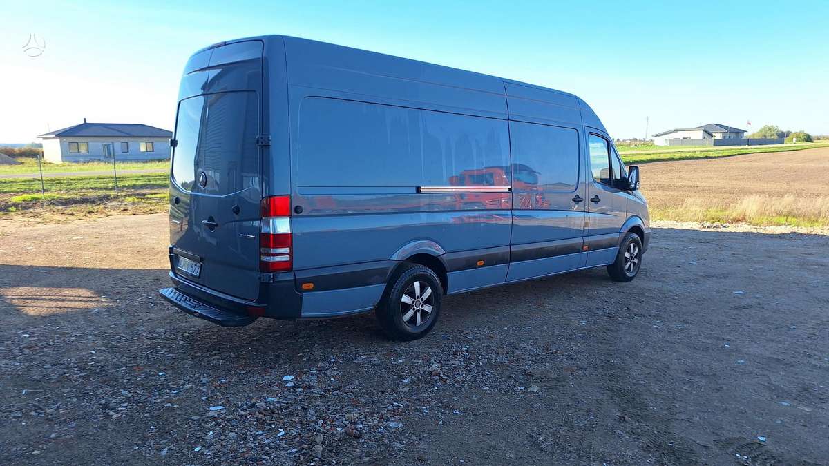 Mercedes-Benz Sprinter 2015 — photo 12