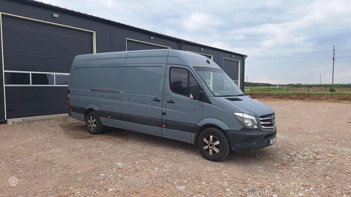 Mercedes-Benz Sprinter 2015 — photo 17