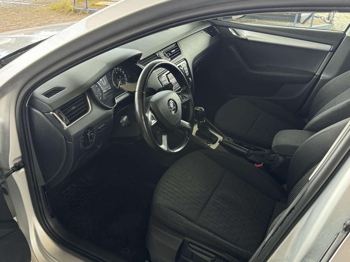Skoda Octavia 2014 — photo 18