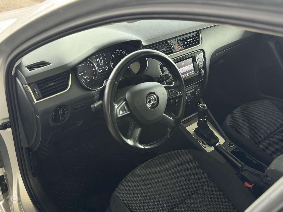 Skoda Octavia 2014 — photo 20