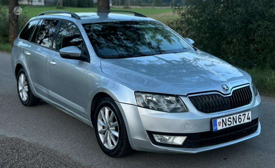Skoda Octavia 2014 — interior