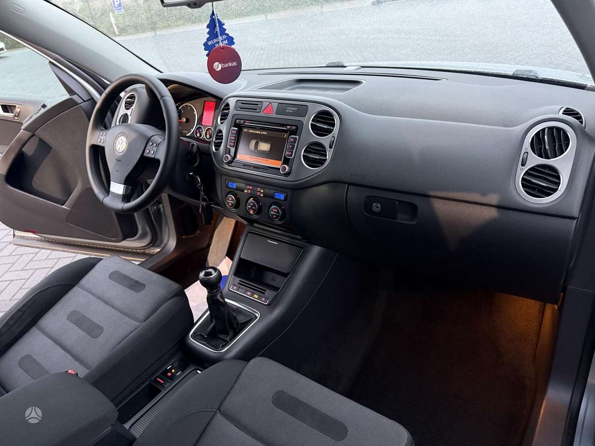 Volkswagen Tiguan 2008 — photo 21