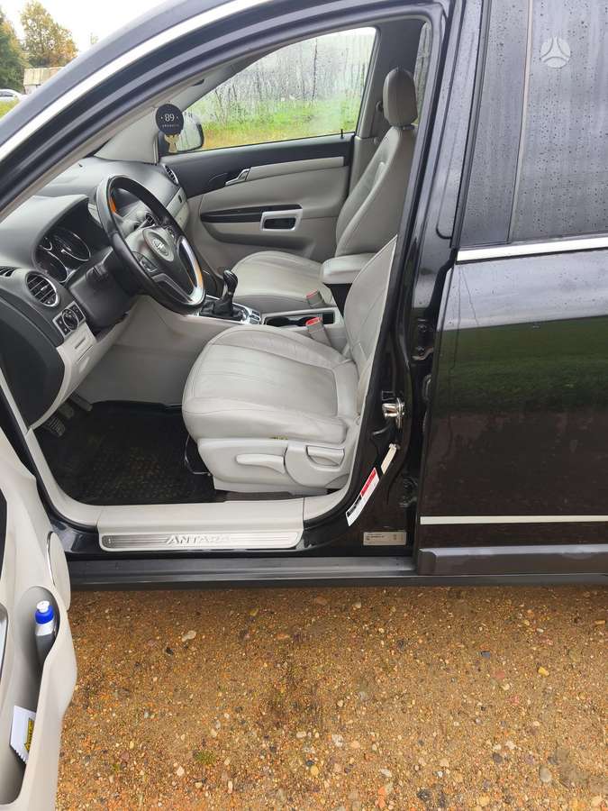 Opel Antara 2013 — photo 10