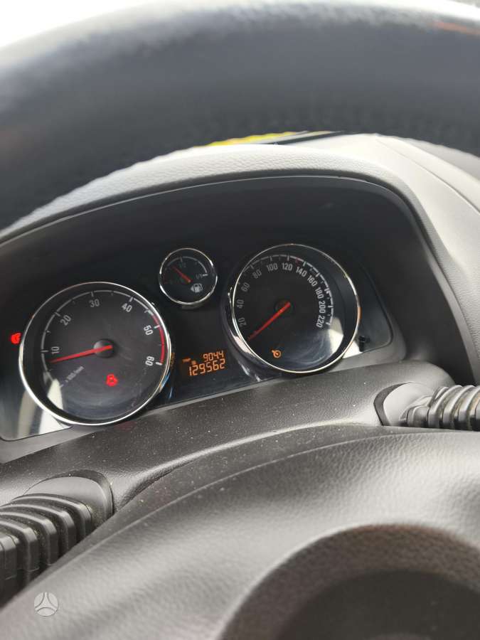Opel Antara 2013 — photo 18