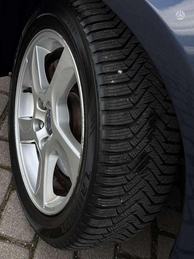 Volvo V60 2012 — photo 9