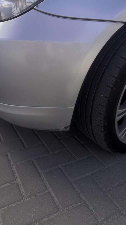 BMW 525 2008 — photo 10