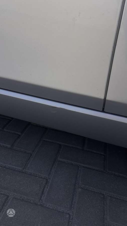 BMW 525 2008 — photo 12