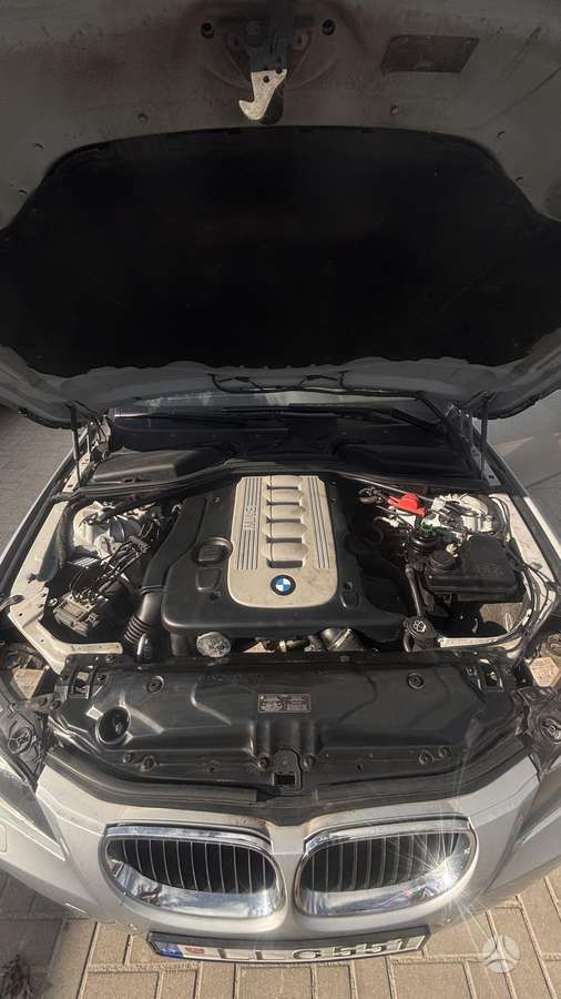 BMW 525 2008 — photo 15