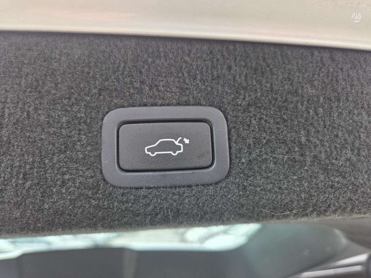Volvo XC70 2009 — photo 20