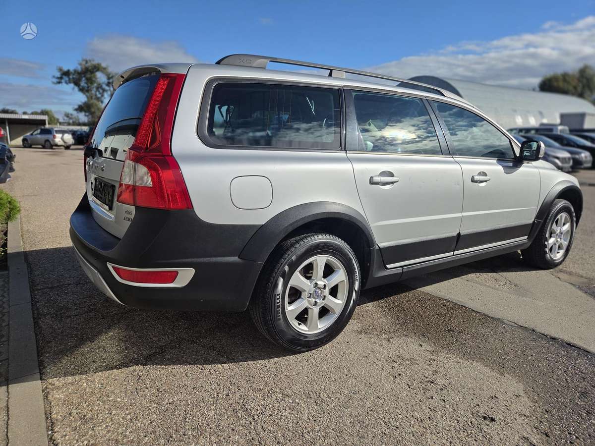 Volvo XC70 2009 — photo 5