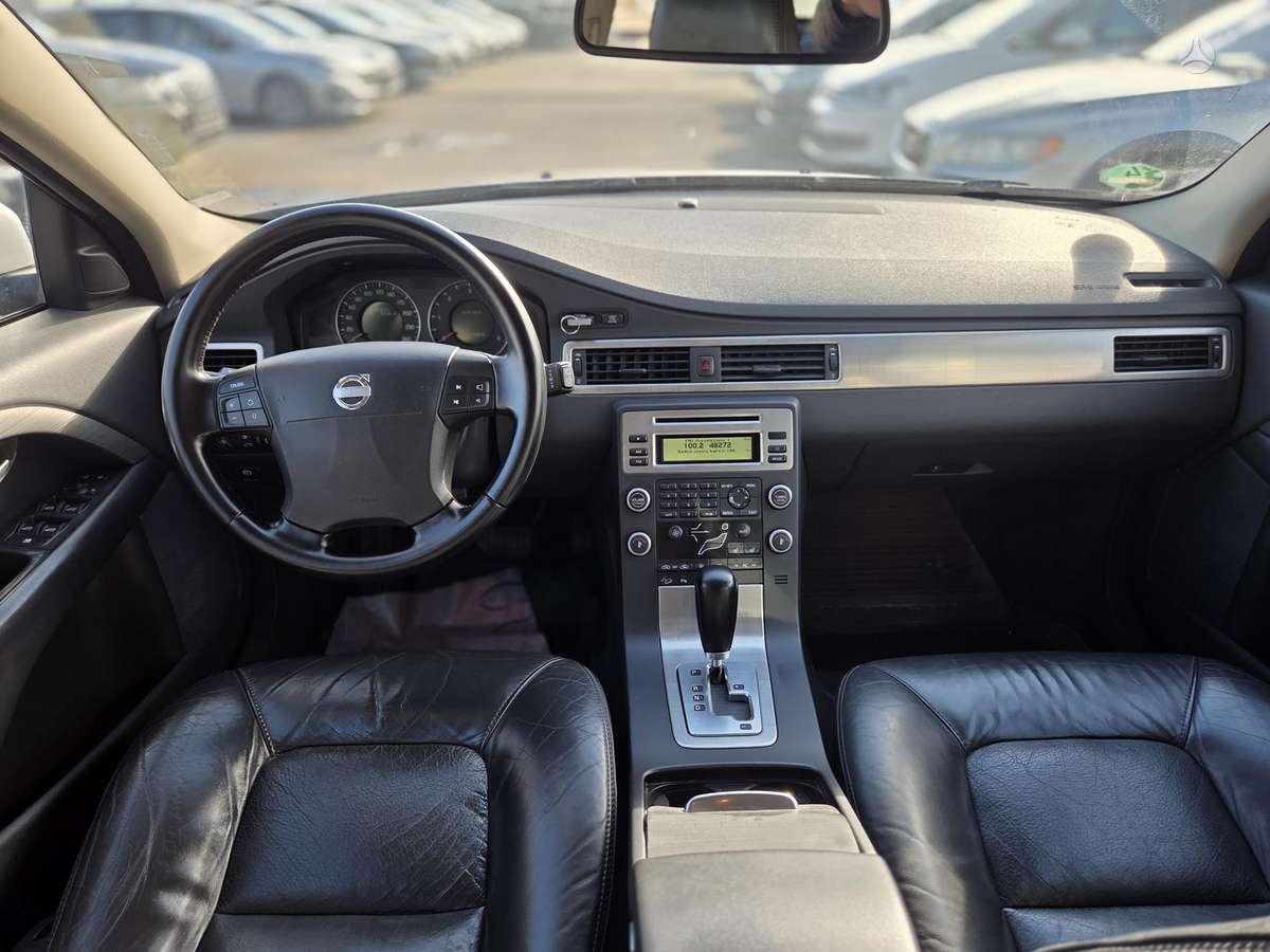 Volvo XC70 2009 — photo 9