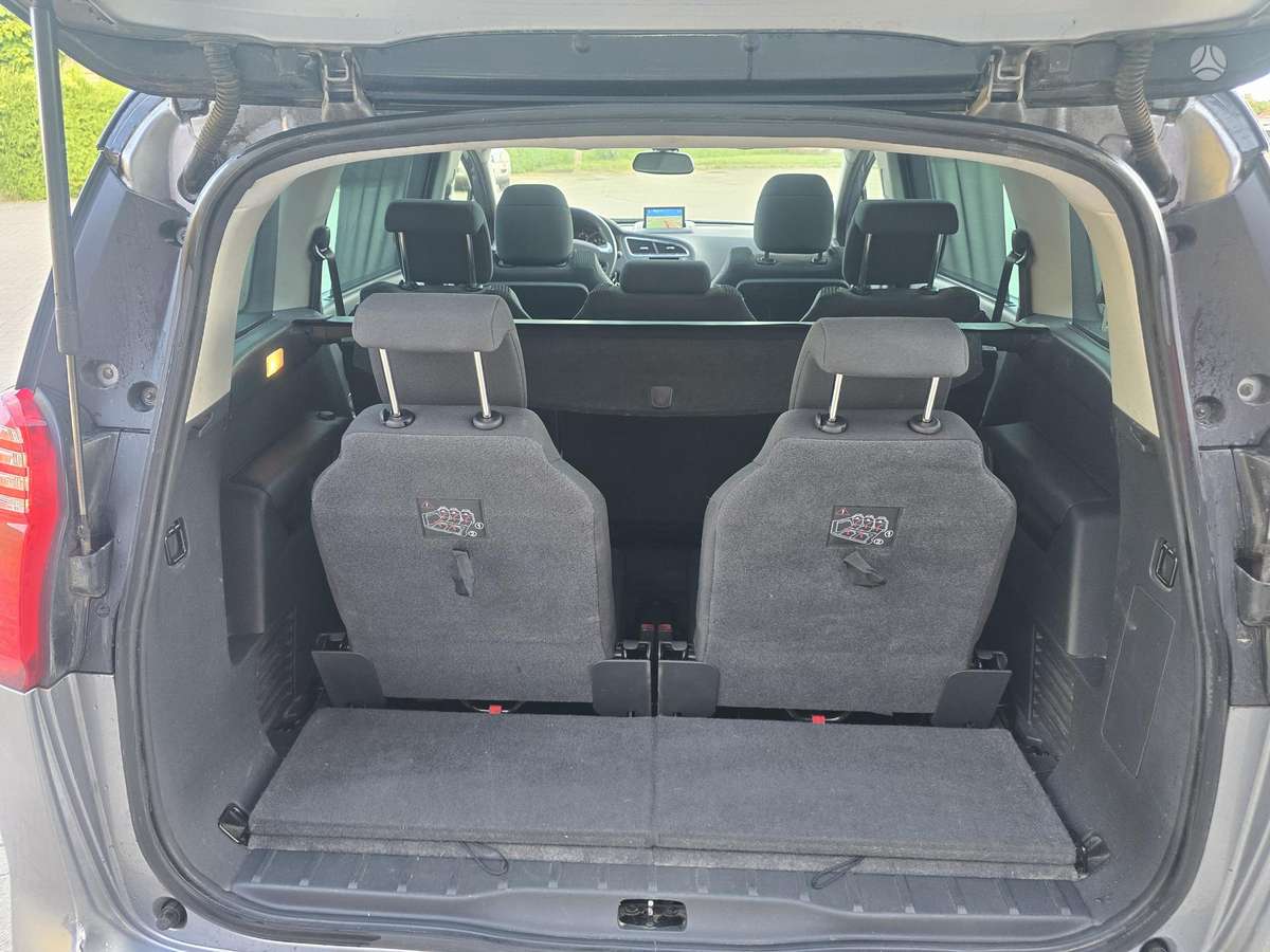 Peugeot 5008 2014 — photo 20