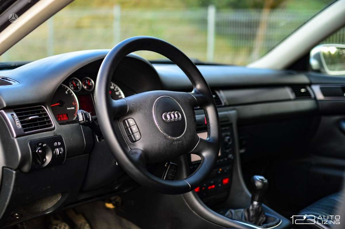 Audi A6 2004 — photo 16
