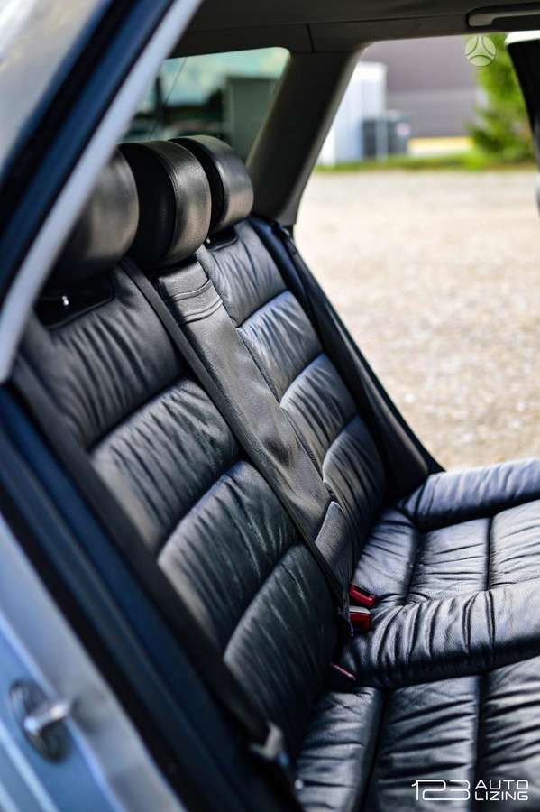 Audi A6 2004 — photo 9