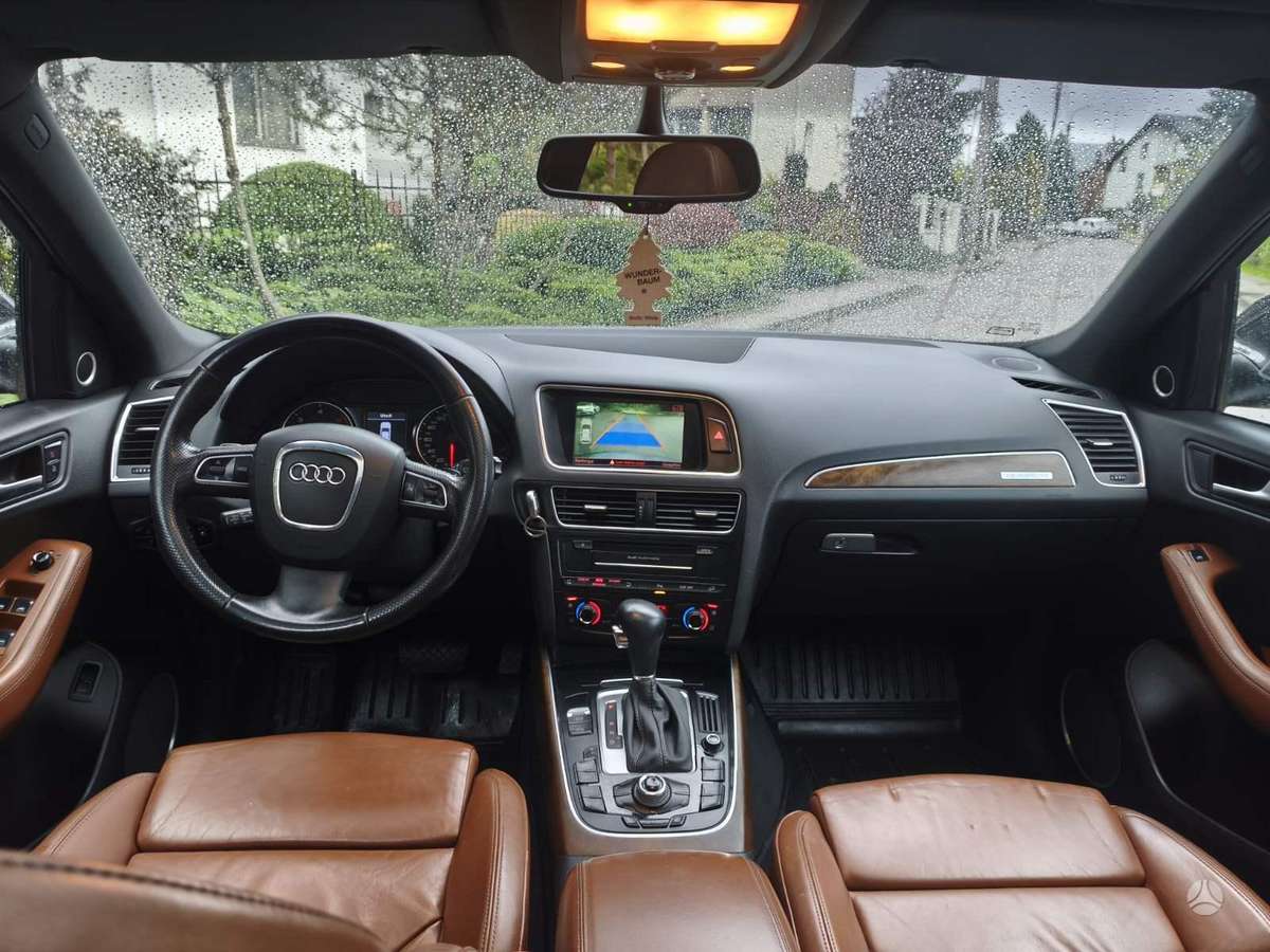 Audi Q5 2009 — photo 9
