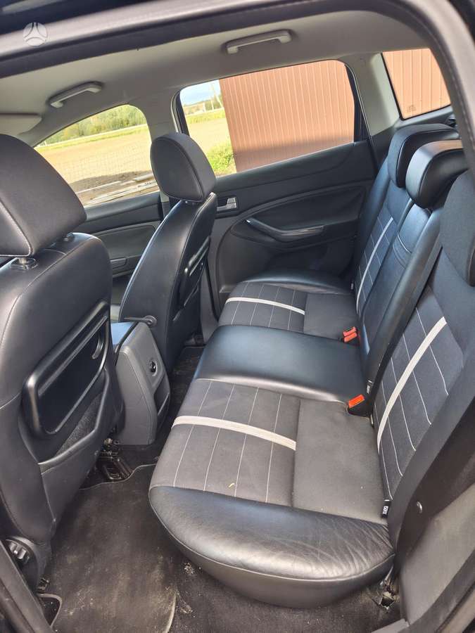 Ford Kuga 2009 — photo 6