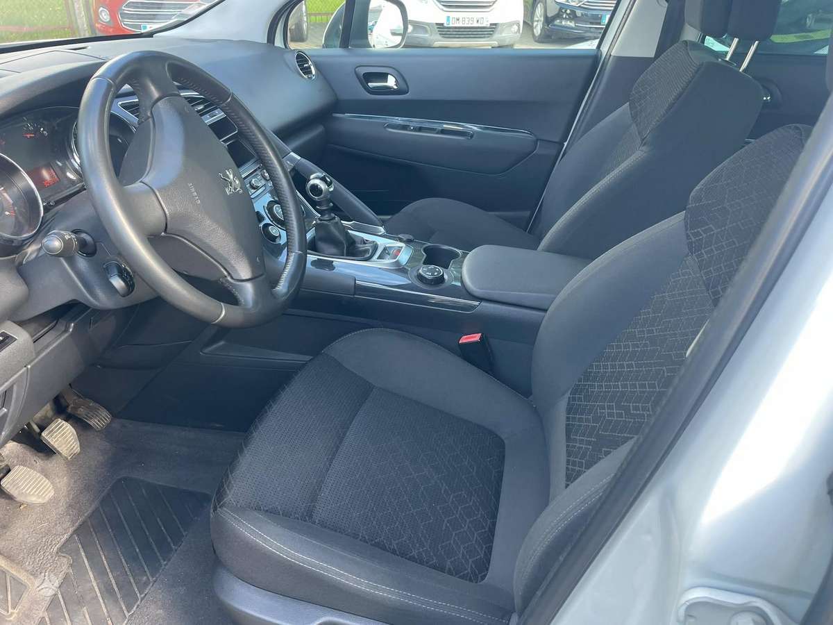 Peugeot 3008 2014 — photo 10