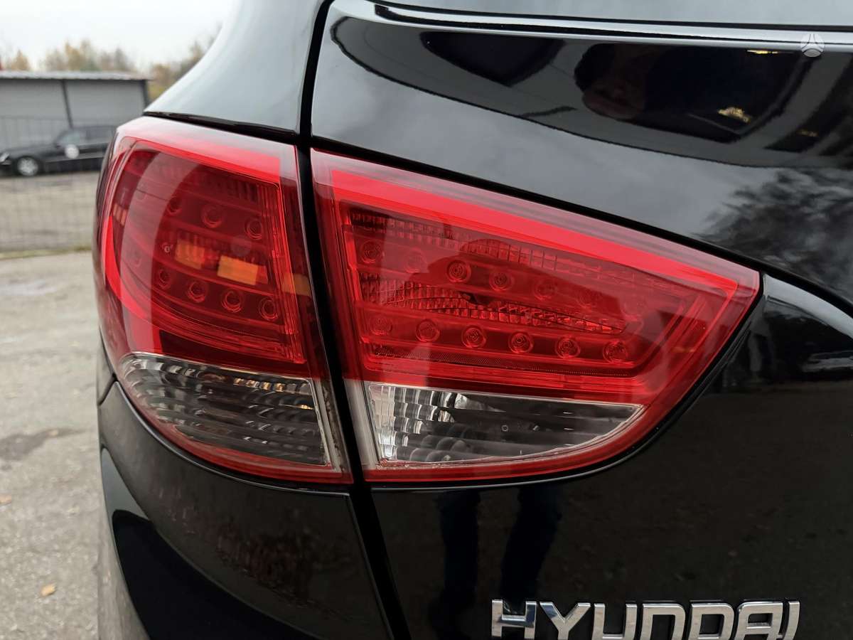 Hyundai ix35 2013 — photo 13