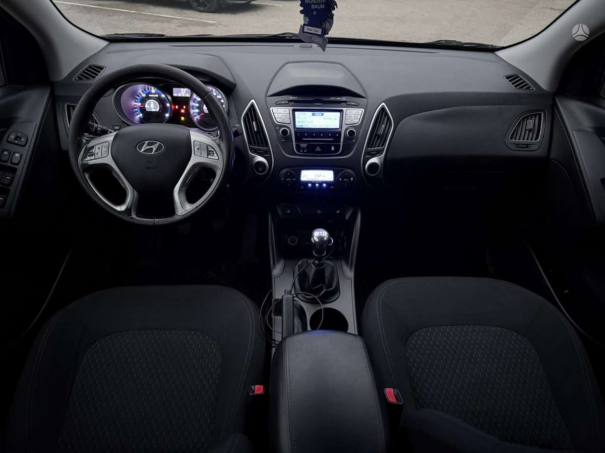 Hyundai ix35 2013 — photo 19