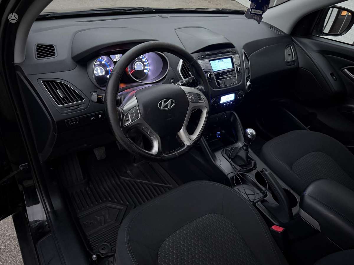 Hyundai ix35 2013 — photo 20