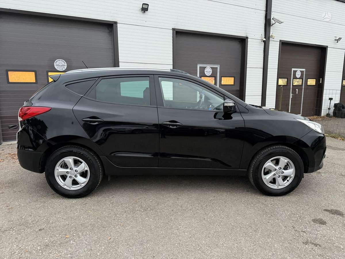 Hyundai ix35 2013 — photo 8