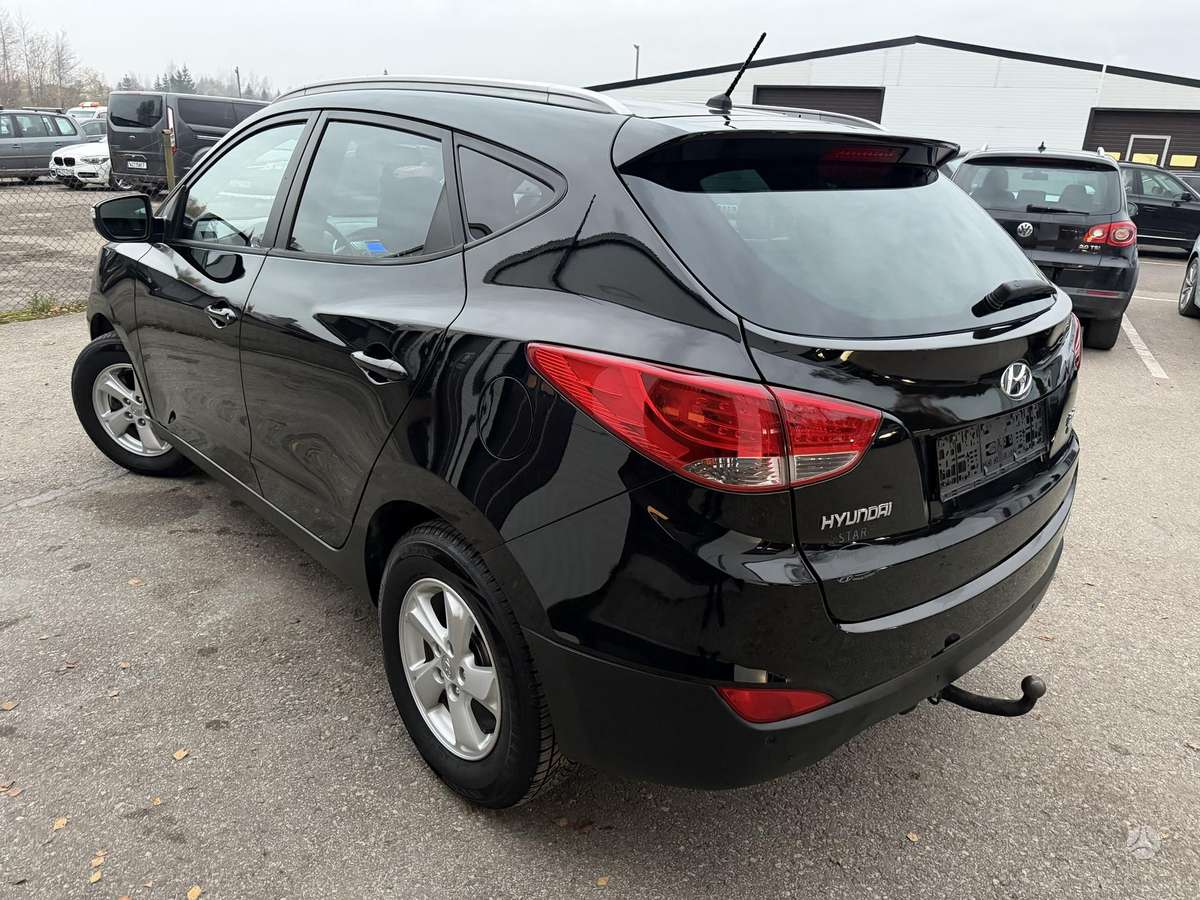 Hyundai ix35 2013 — photo 9