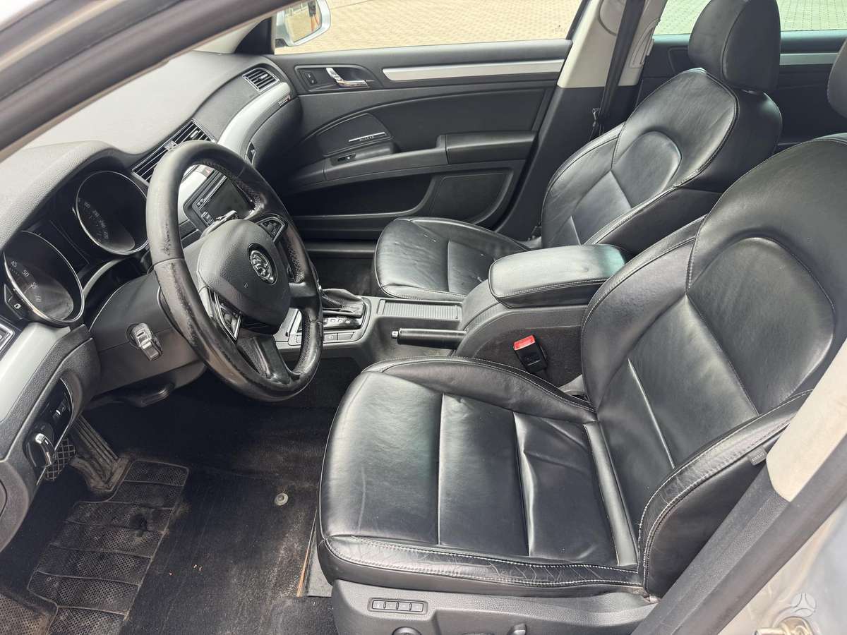 Skoda Superb 2015 — фото 13