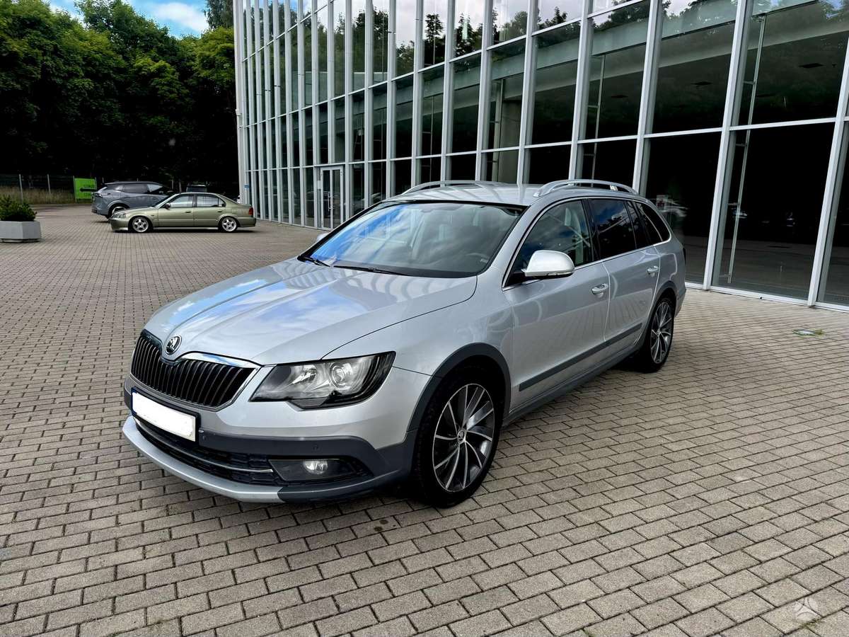 Skoda Superb 2015 — фото 8