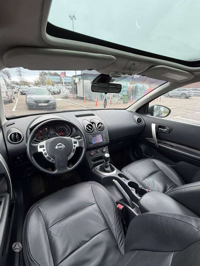 Nissan Qashqai 2011 — photo 13