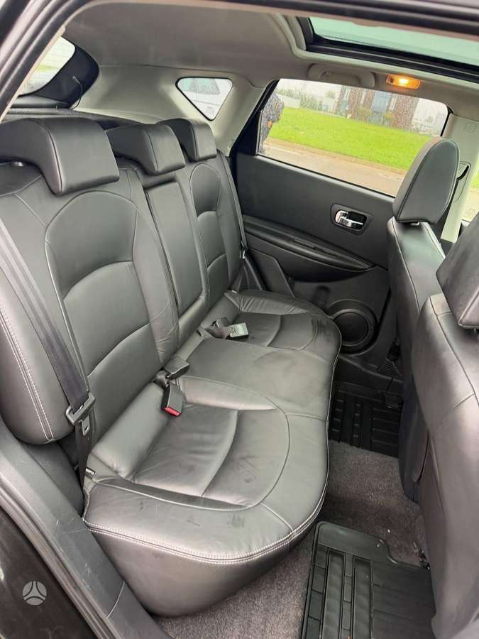 Nissan Qashqai 2011 — photo 18