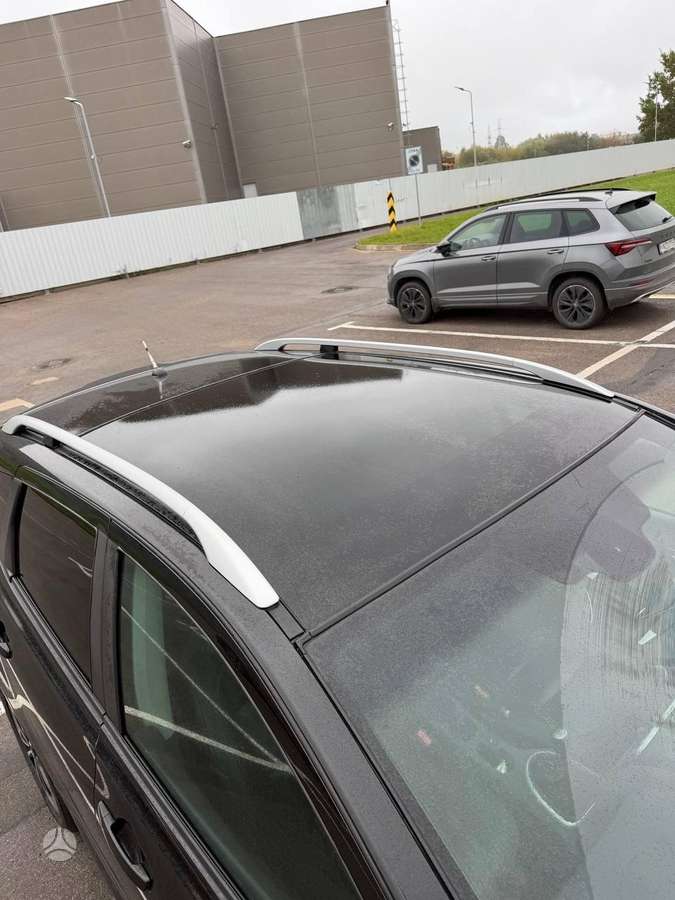 Nissan Qashqai 2011 — photo 24