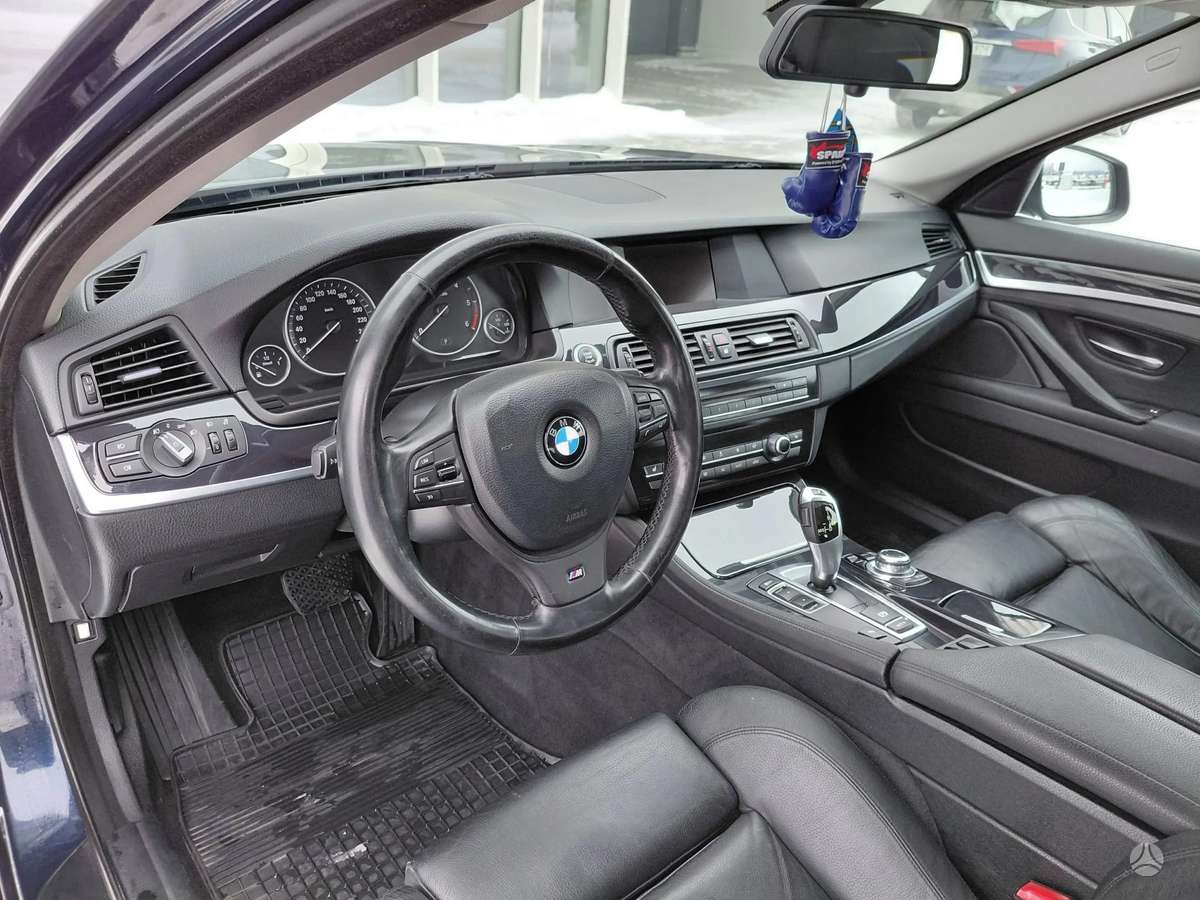 BMW 520 2013 — photo 6