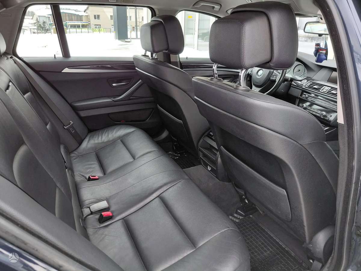 BMW 520 2013 — photo 9