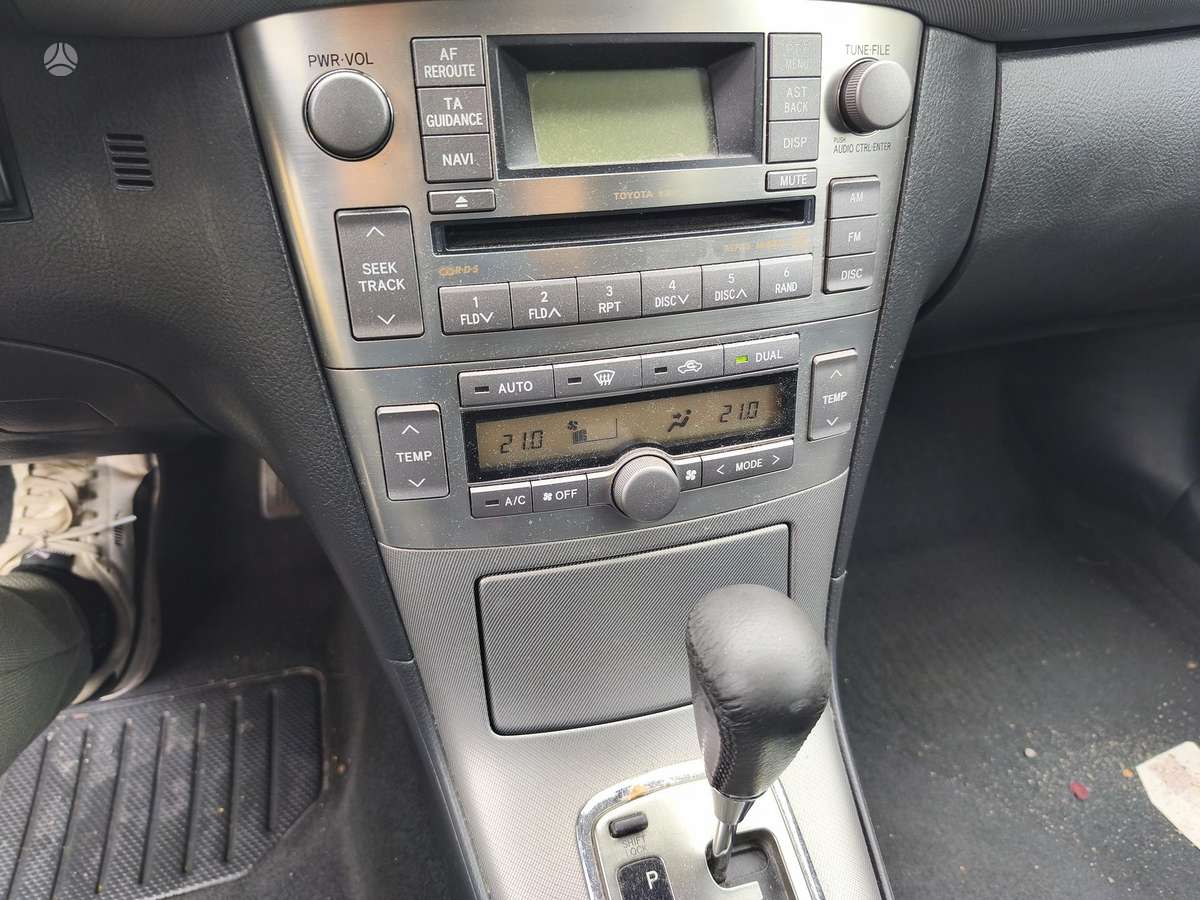 Toyota Avensis 2007 — photo 6