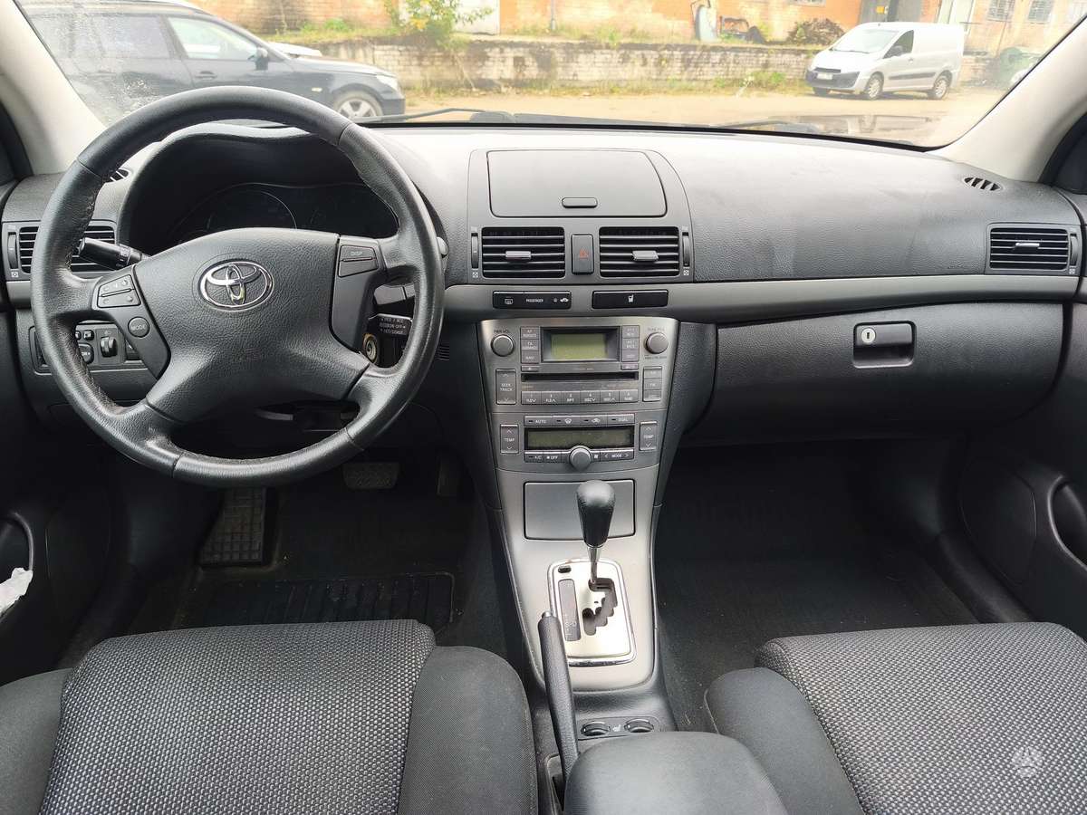 Toyota Avensis 2007 — photo 7