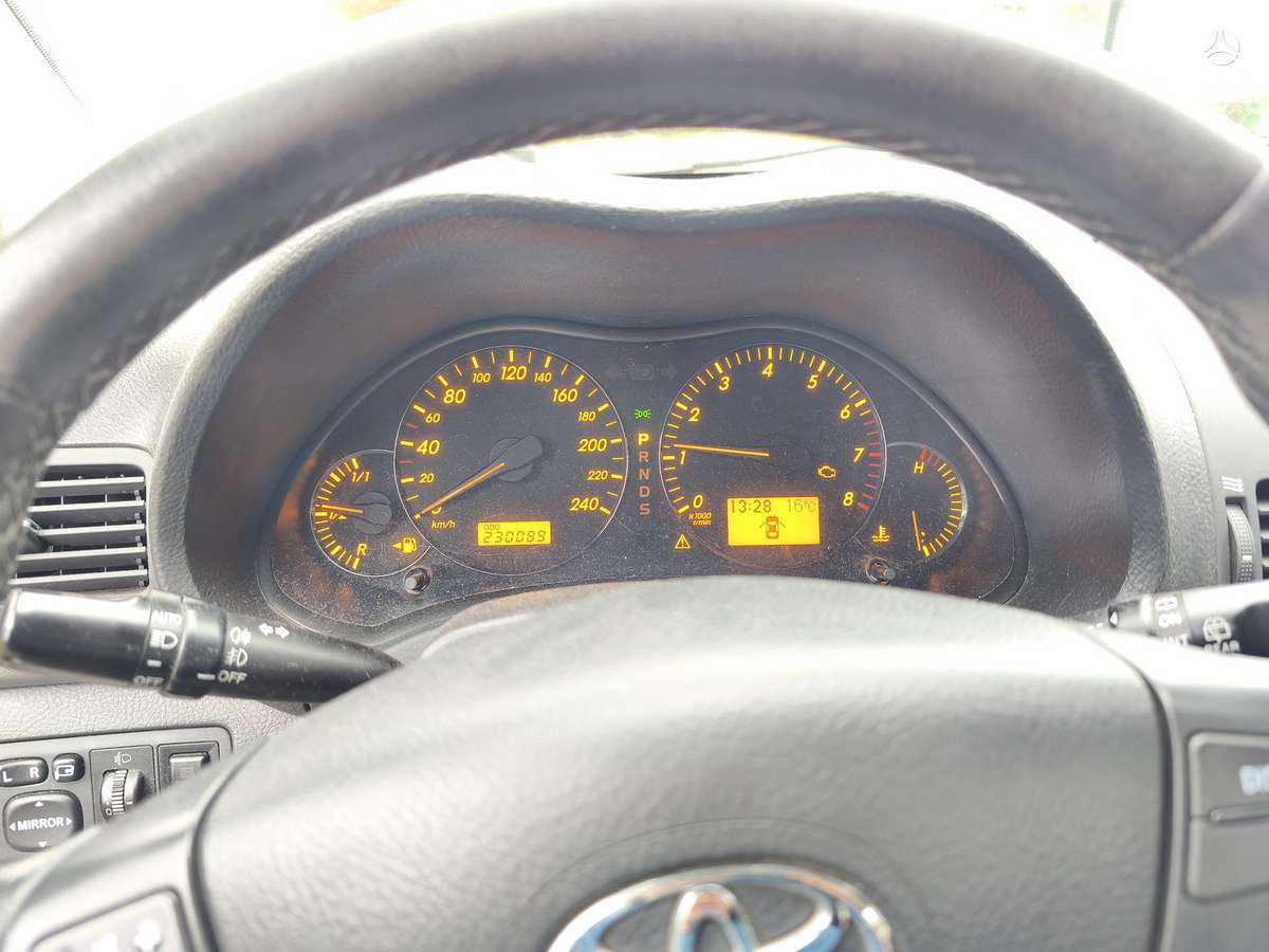Toyota Avensis 2007 — photo 8
