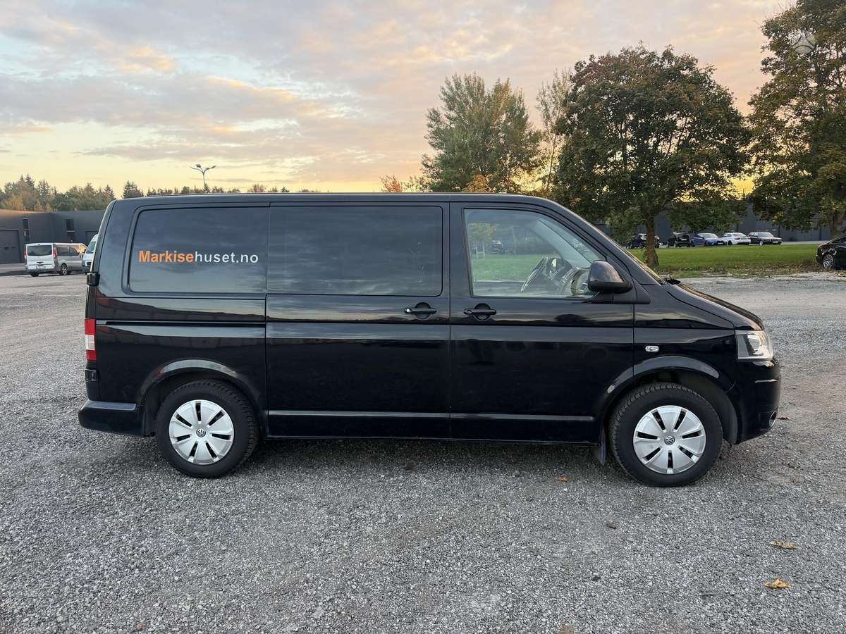 Volkswagen Transporter 2013 — engine 2000 cm³, 140 HP (103kW)
