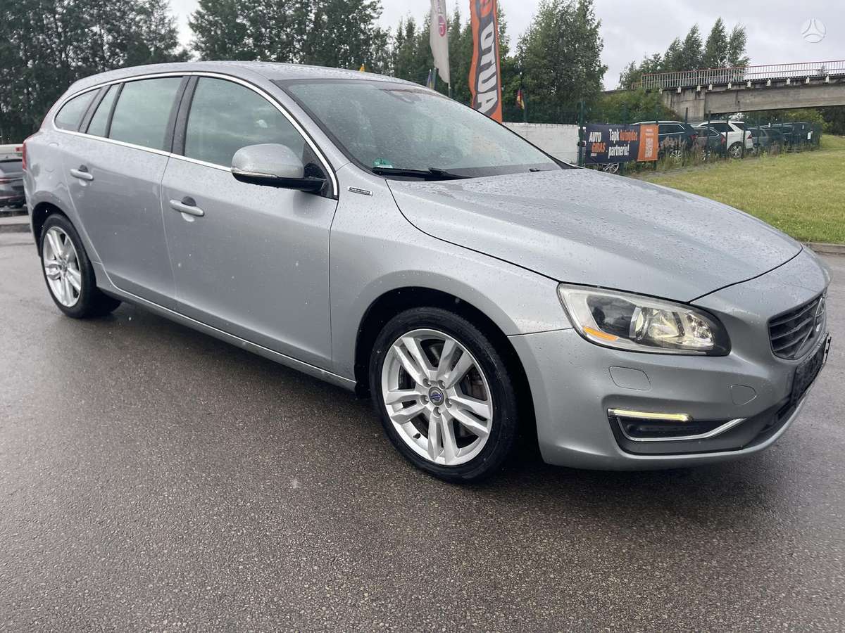 Volvo V60 2014 — photo 5