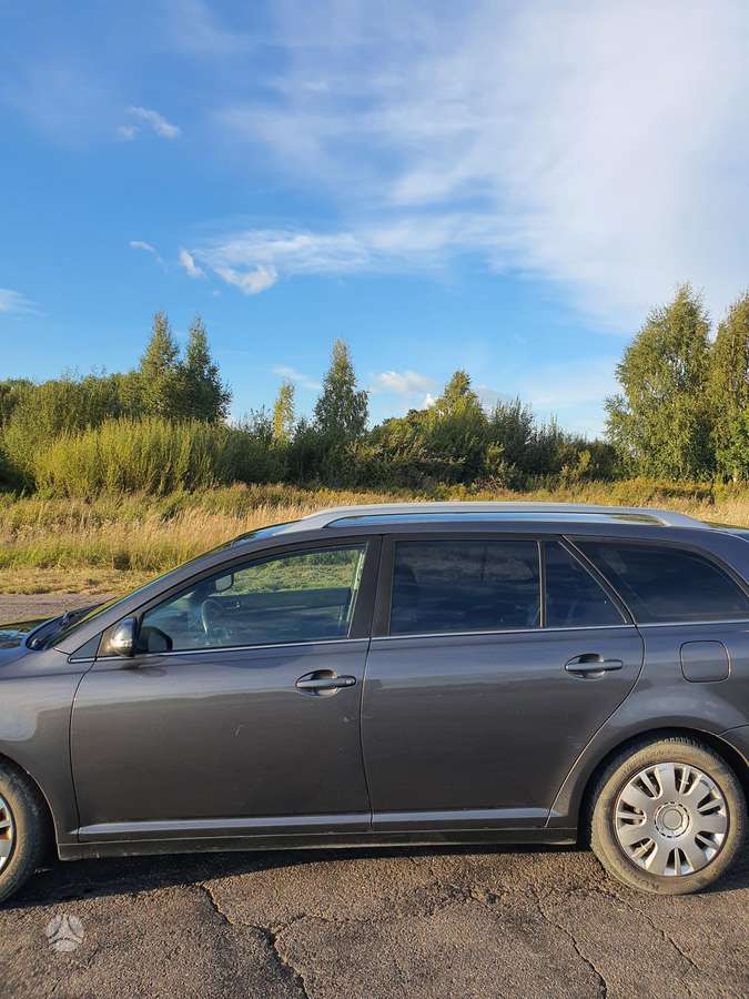 Toyota Avensis 2007 — двигун 1998 cm³, 126 HP (93kW)