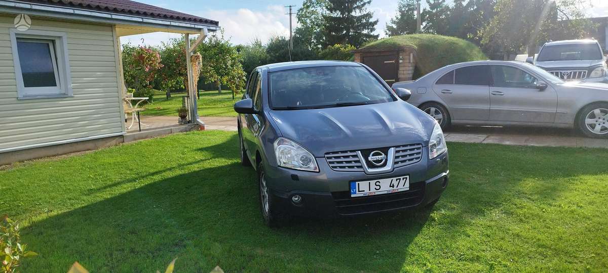 Nissan Qashqai 2010 — двигун 1997 cm³, 141 HP (104kW)