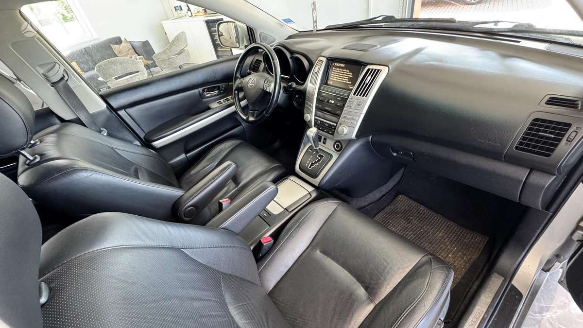 Lexus RX 2007 — photo 14