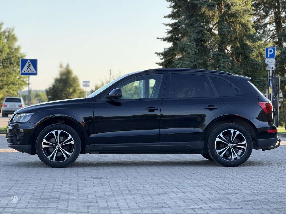 Audi Q5 2009 — photo 10