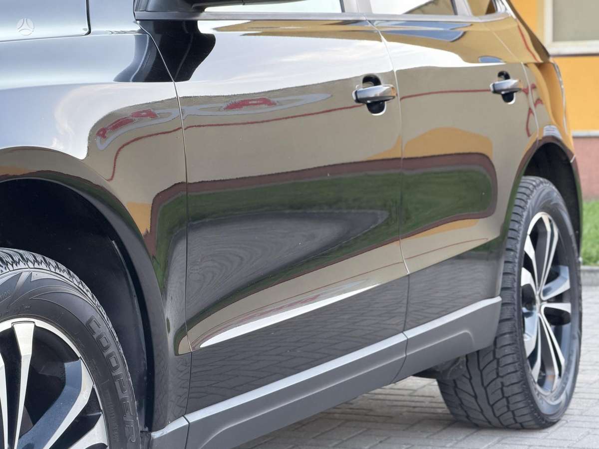 Audi Q5 2009 — photo 16