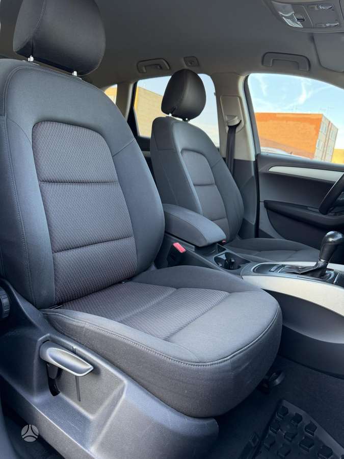Audi Q5 2009 — photo 23
