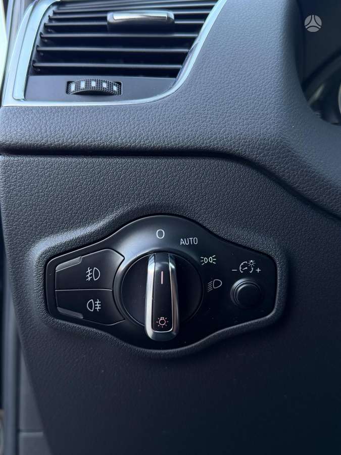 Audi Q5 2009 — photo 28