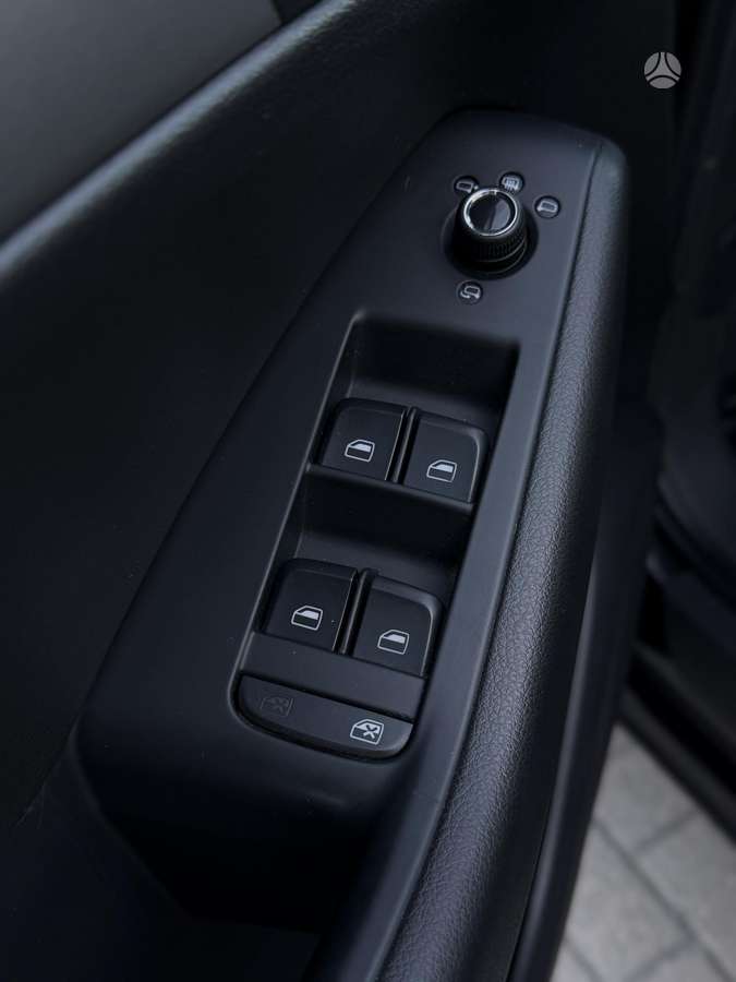 Audi Q5 2009 — photo 30