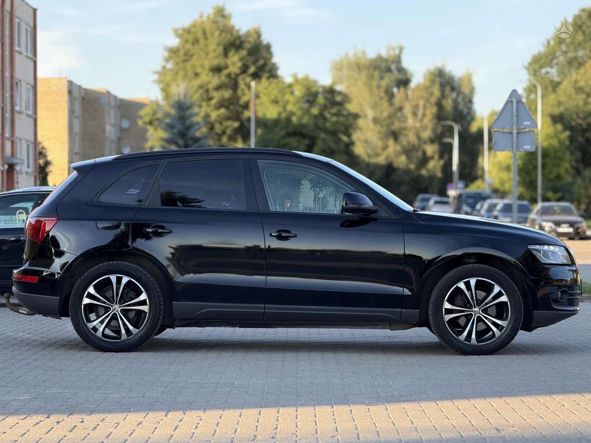 Audi Q5 2009 — engine 1968 cm³, 170 HP (125kW)