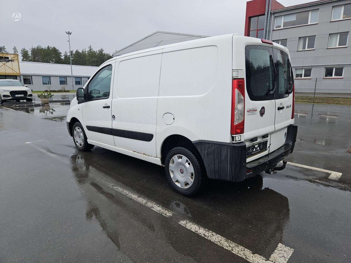 Fiat Scudo 2015 — interior